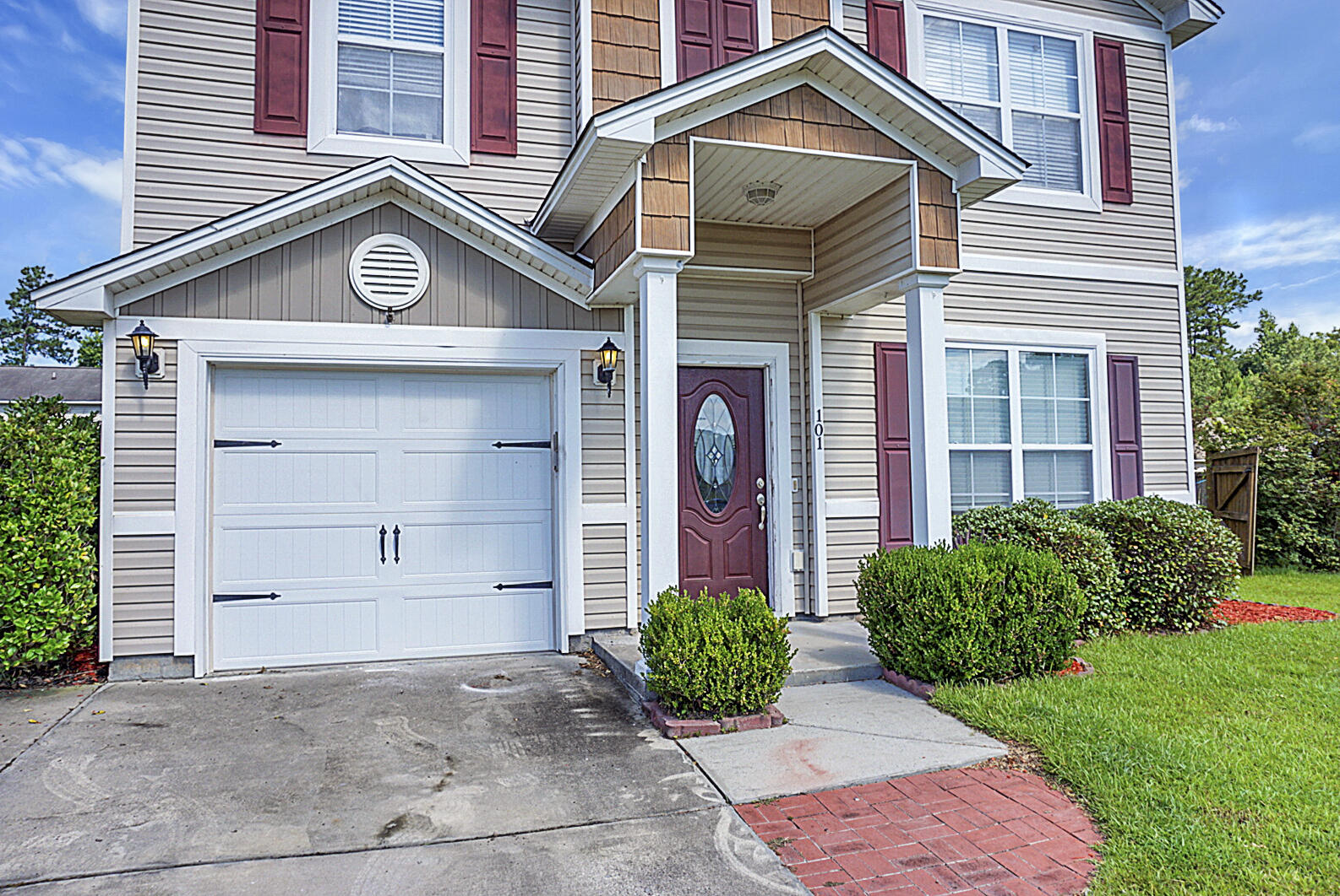 101 Summer View Road Summerville, SC 29486 - Photo 3 of 31 DSC00024