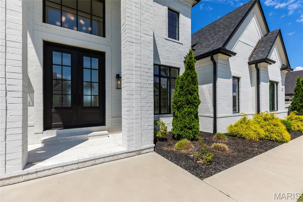 1205 Patchwork Fields Chesterfield, MO 63005 - Photo 2 of 65