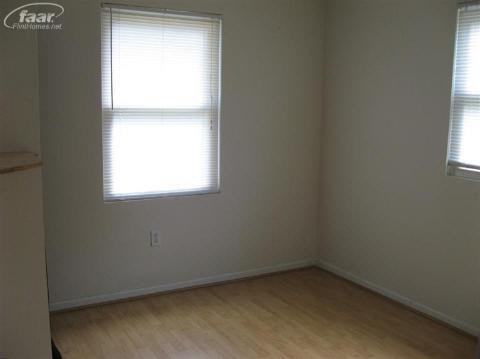 9205 Bray Road Millington, MI 48746 - Photo 7 of 10 20144680-6.JPG