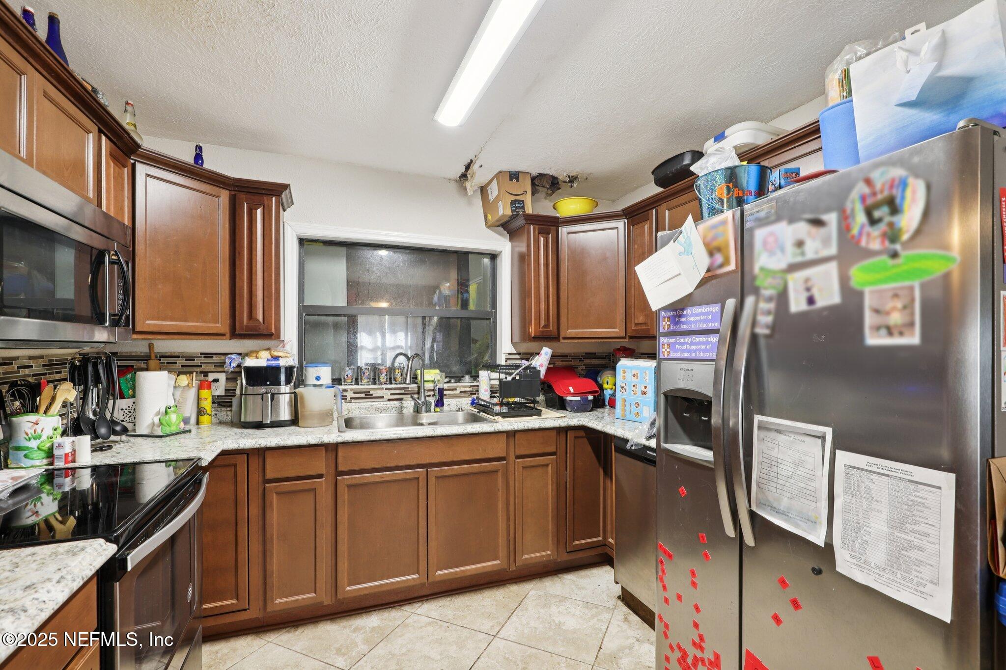 547 Southeast 58th Street Keystone Heights, FL 32656 - Photo 8 of 30 Kitchen