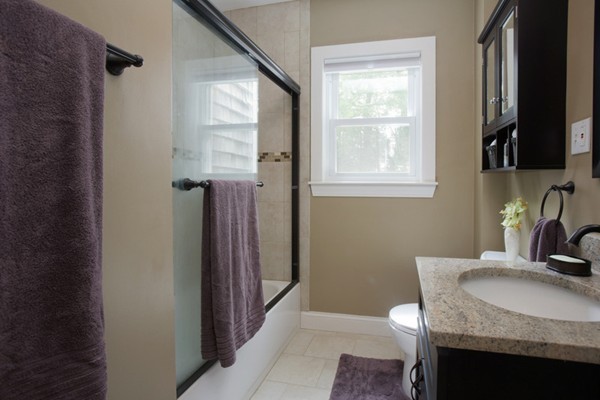 152 Mann Lot Road Scituate, MA 02066 - Photo 8 of 10 Gallery Image 8