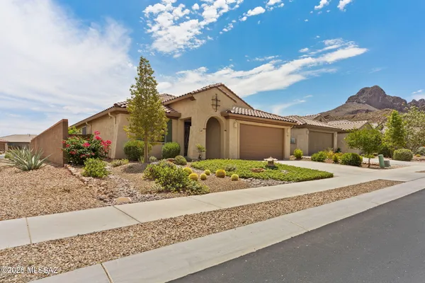 $550,000 | 8464 North Van Cleeve Lane, Tucson, AZ 85743