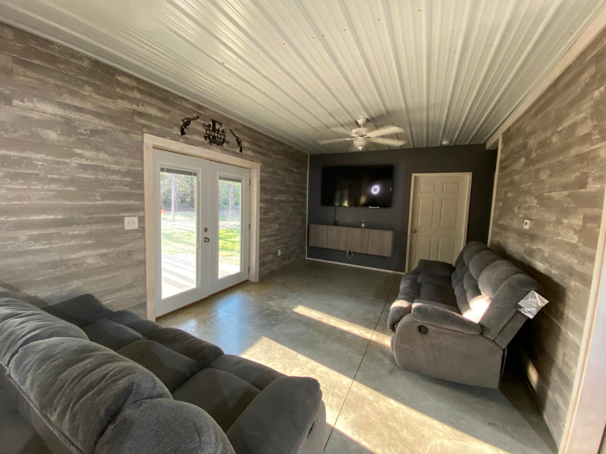 1449 North Roscommon Road Roscommon, MI 48653 - Photo 8 of 83 Gallery Image 8