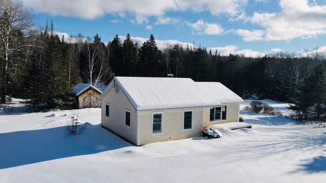 $399,000 | 467 East Madrid Road, Madrid Township, ME 04966