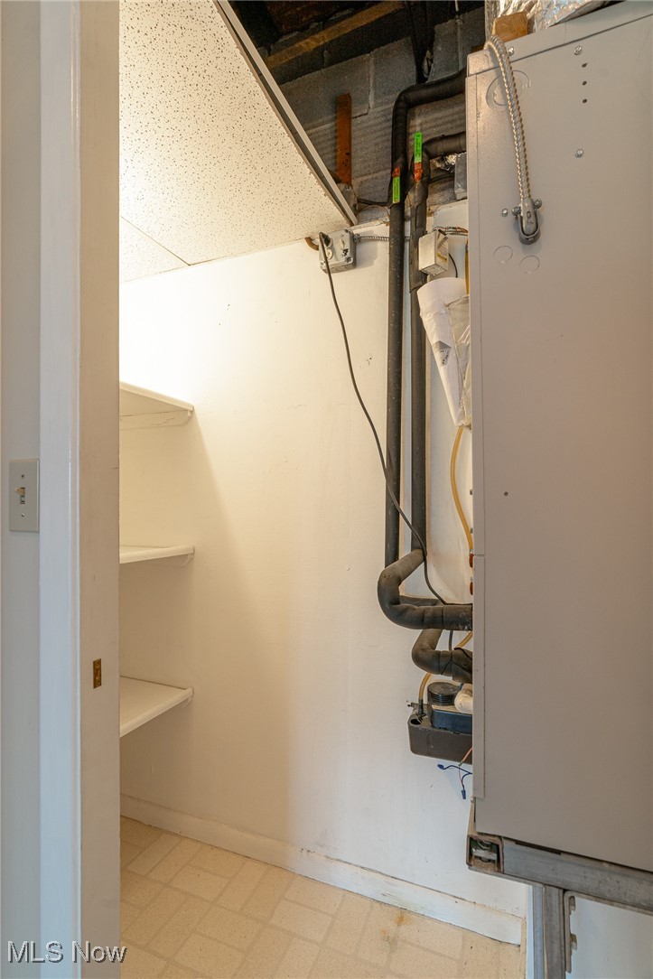2089 Wooster Road, Unit C42 Rocky River, OH 44116 - Photo 25 of 43 Furnace installed in 2016