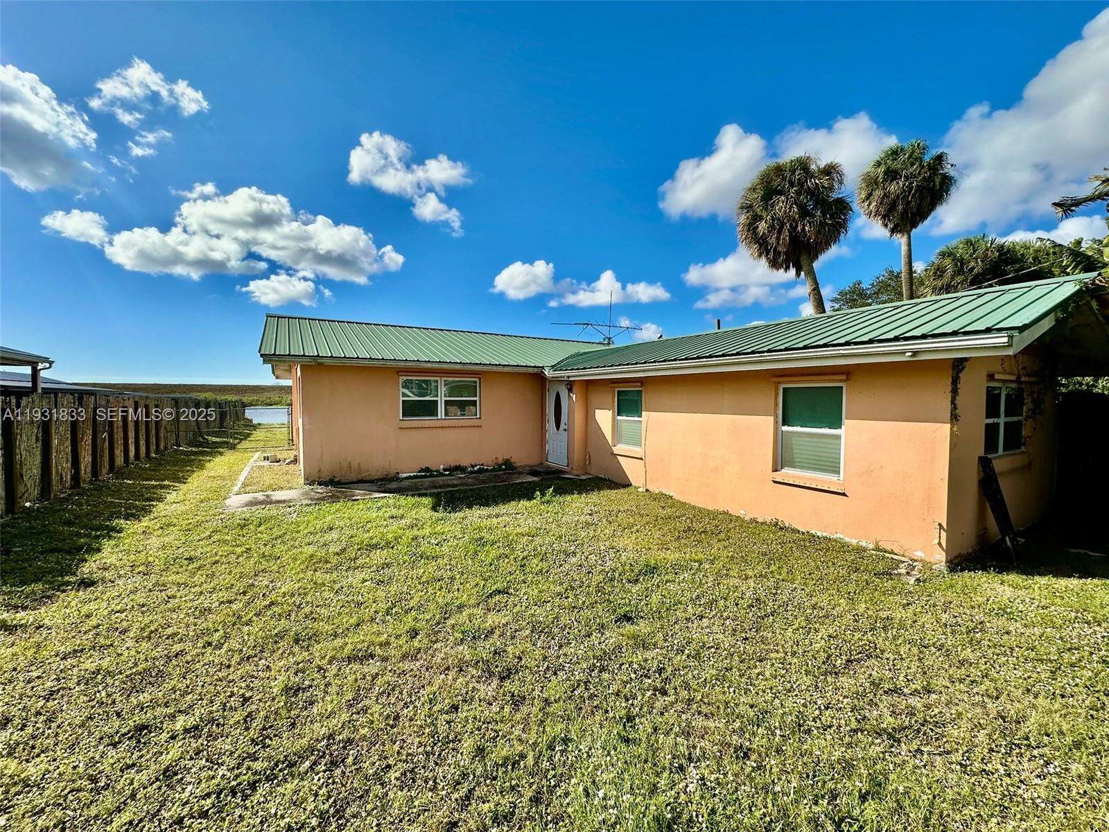 6268 Highway 441 Okeechobee, FL 34974 - Photo 7 of 16