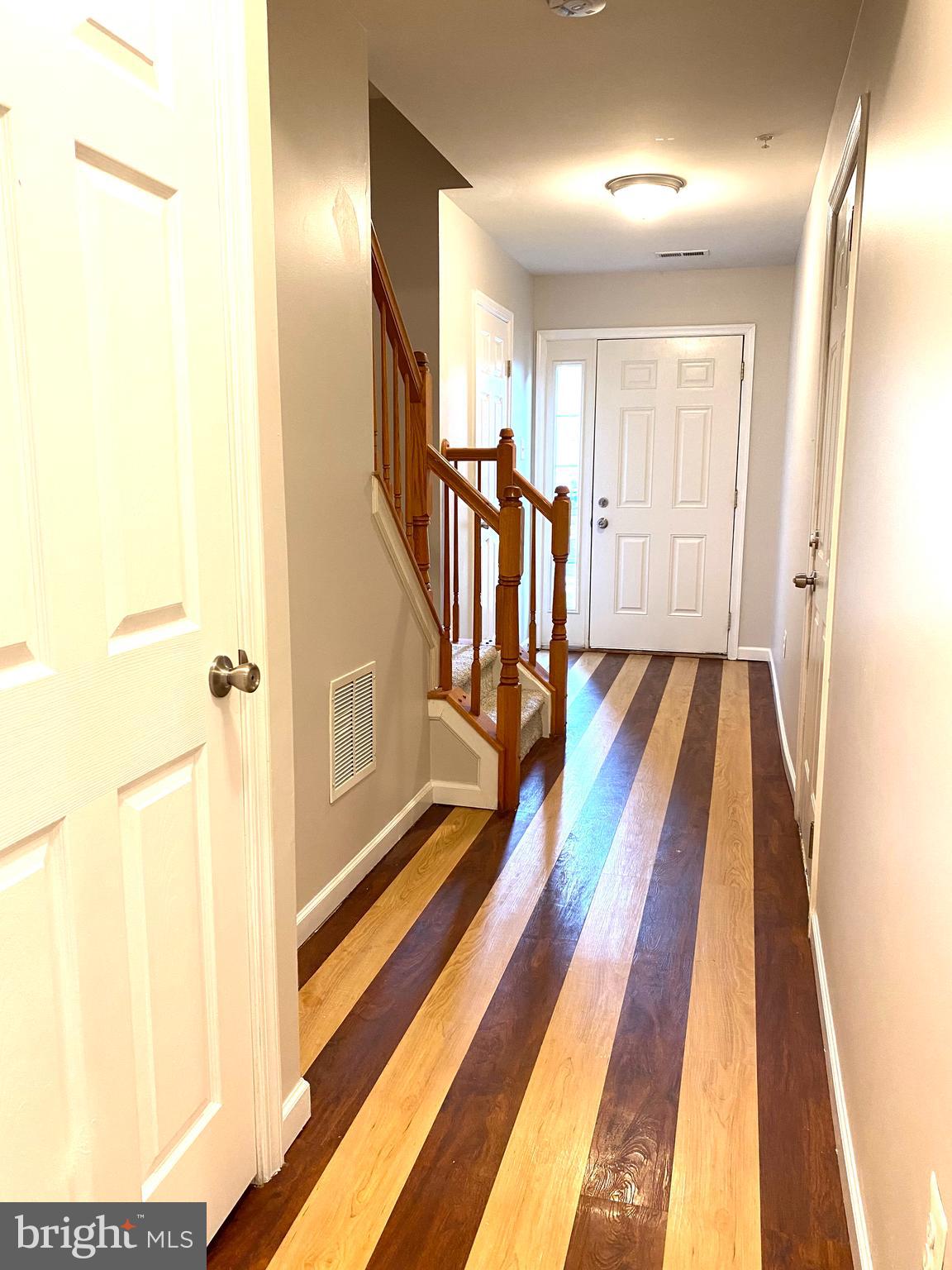 9842 Decatur Road Middle River, MD 21220 - Photo 5 of 64