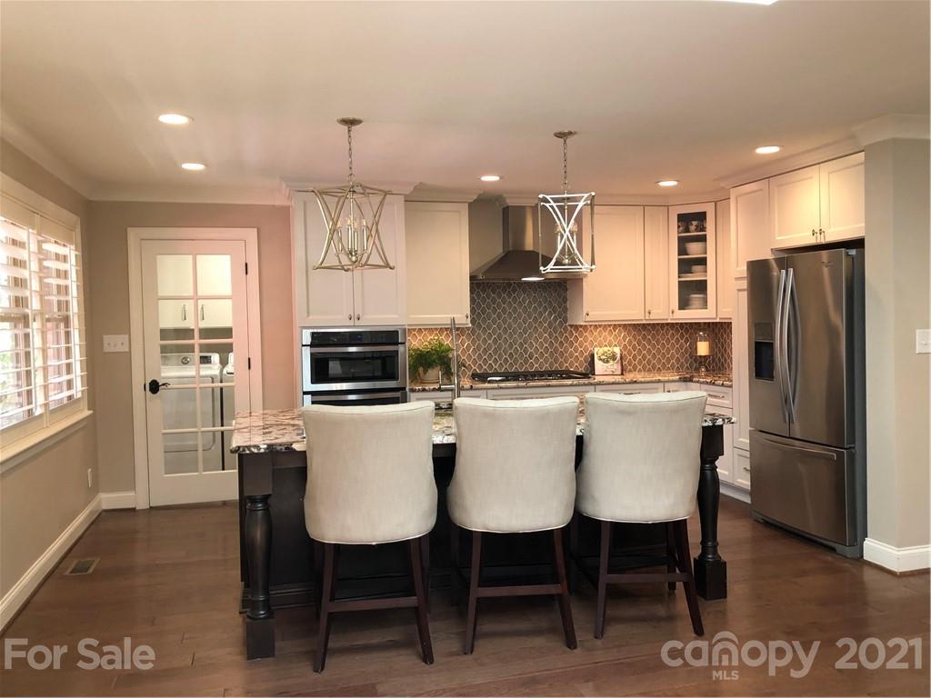 3523 Round Oak Road, Unit 13 Charlotte, NC 28210 - Photo 20 of 40 Gallery Image 20