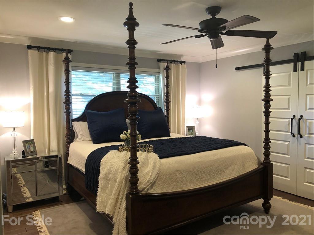 3523 Round Oak Road, Unit 13 Charlotte, NC 28210 - Photo 21 of 40 Gallery Image 21