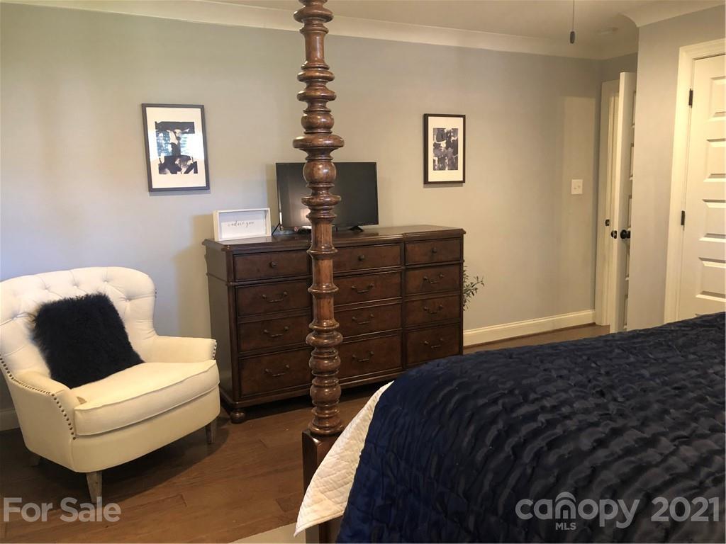 3523 Round Oak Road, Unit 13 Charlotte, NC 28210 - Photo 22 of 40 Gallery Image 22