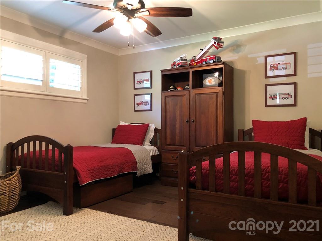 3523 Round Oak Road, Unit 13 Charlotte, NC 28210 - Photo 30 of 40 Gallery Image 30