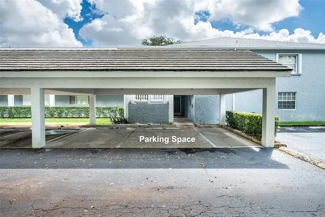 $2,200 | 7556 Stirling Road, Unit 124, Hollywood, FL 33024