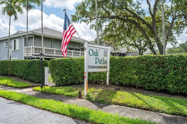 $2,200 | 7556 Stirling Road, Unit 124, Hollywood, FL 33024