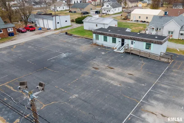 $155,000 | 401 South Logan Street, West Frankfort, IL 62896