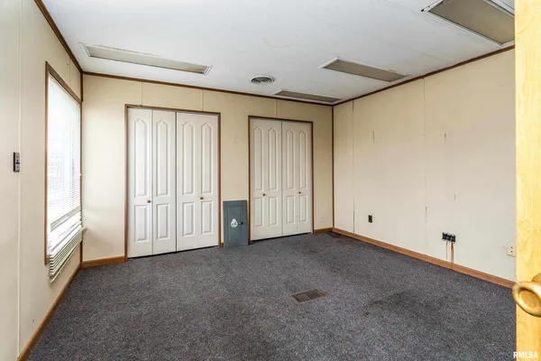 $155,000 | 401 South Logan Street, West Frankfort, IL 62896