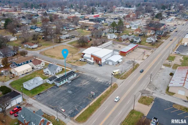 $155,000 | 401 South Logan Street, West Frankfort, IL 62896
