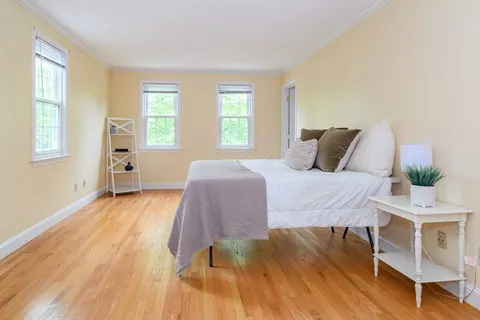 $1,129,000 | 20 Eastleigh Lane, Natick, MA 01760