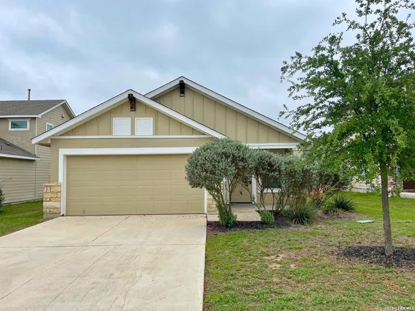 $1,375 | 5226 Nature Path, Marion, TX 78124