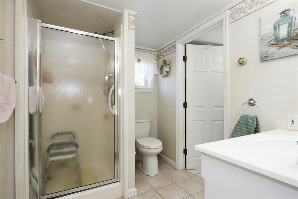 35 Point Street Fairhaven, MA 02719 - Photo 21 of 36