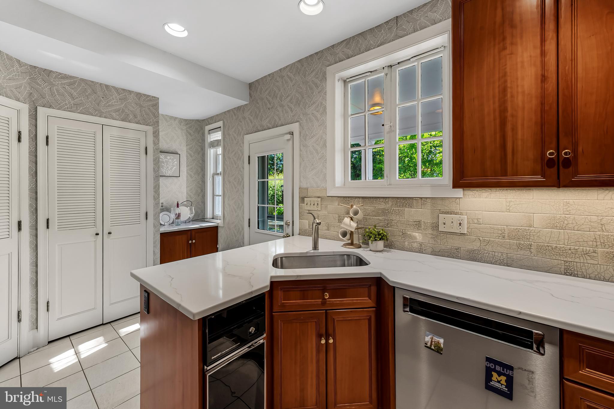 3810 Fenchurch Road Baltimore, MD 21218 - Photo 29 of 106