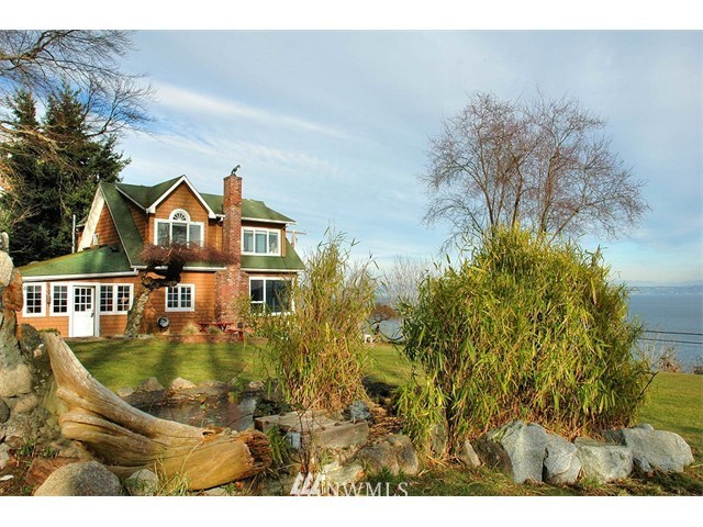 9315 Southwest Summerhurst Road Vashon, WA 98070 - Photo 1 of 1 Gallery Image 1