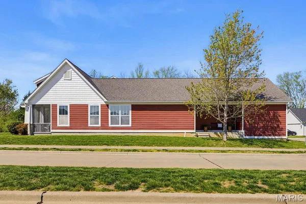 $315,000 | 2935 Walden Boulevard, Cape Girardeau, MO 63701