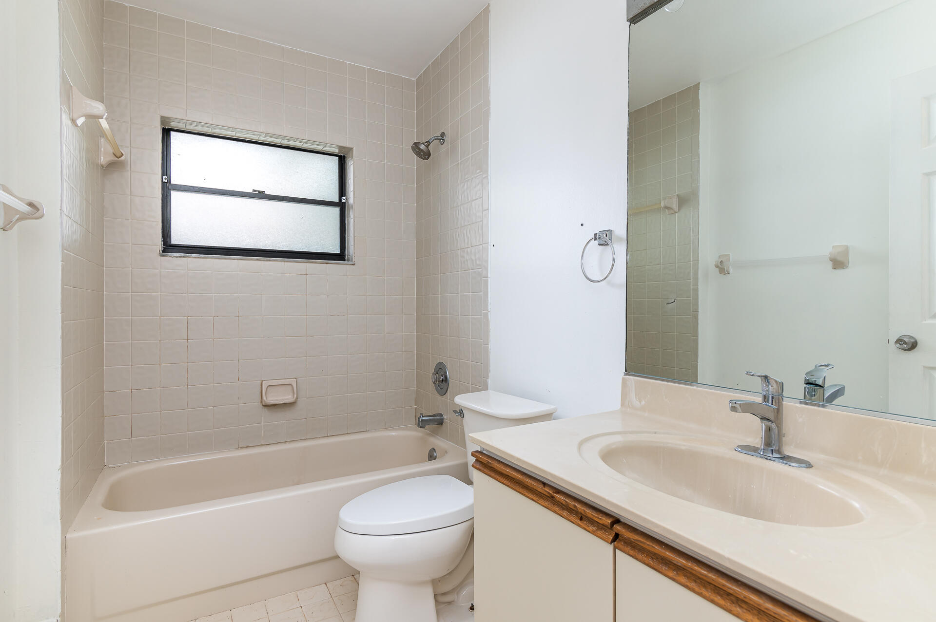 22502 Grouper Court Boca Raton, FL 33428 - Photo 15 of 20 photo-14