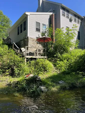 $1,200,000 | 21 Mill Road, Falmouth, ME 04105