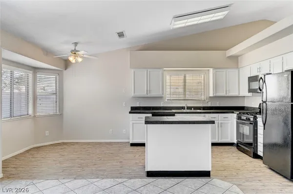 $1,895 | 5032 Drummond Road, Las Vegas, NV 89130