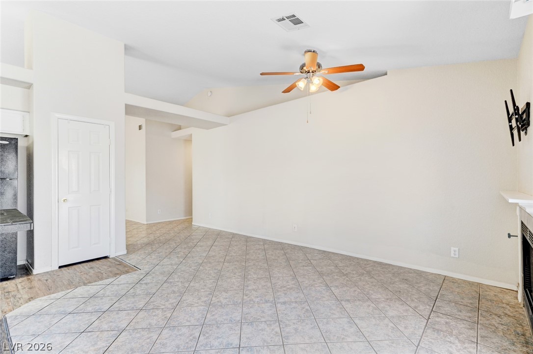 5032 Drummond Road Las Vegas, NV 89130 - Photo 10 of 38