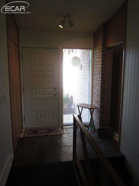 1501 Flushing Road Flushing, MI 48433 - Photo 38 of 40 20424586-37.JPG