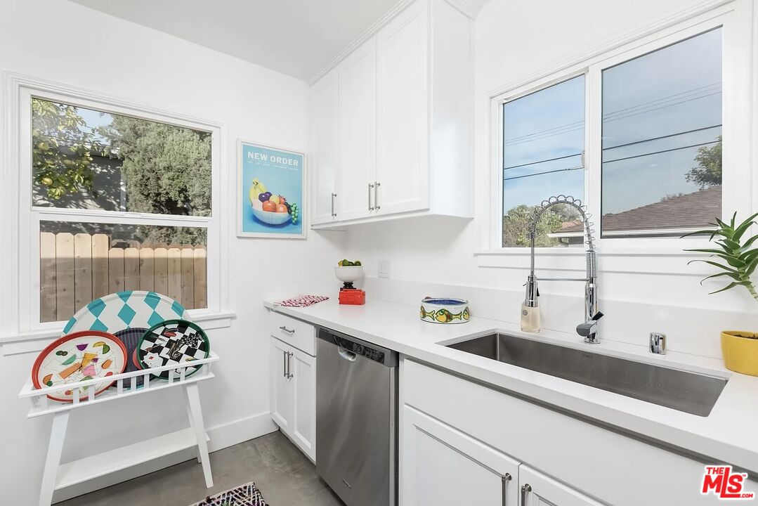 4234 Verdugo Road Los Angeles, CA 90065 - Photo 9 of 20