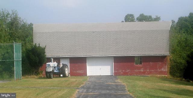 1040 Lewisberry Road Lewisberry, PA 17339 - Photo 7 of 8