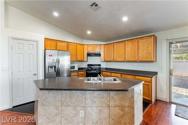 $2,300 | 5740 North Falling Sun Court, North Las Vegas, NV 89031