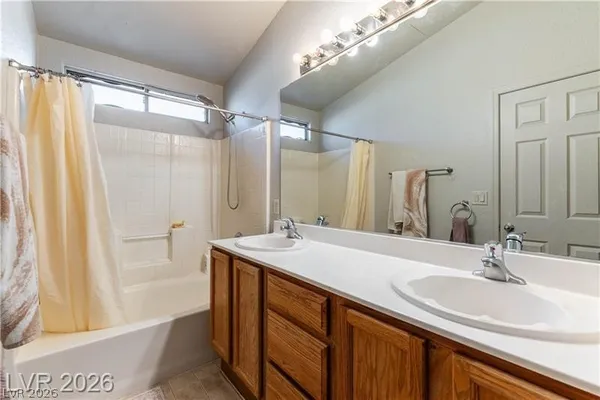 $2,300 | 5740 North Falling Sun Court, North Las Vegas, NV 89031