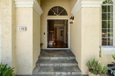 $2,100,000 | 1108 Calle Almaden, San Jose, CA 95120