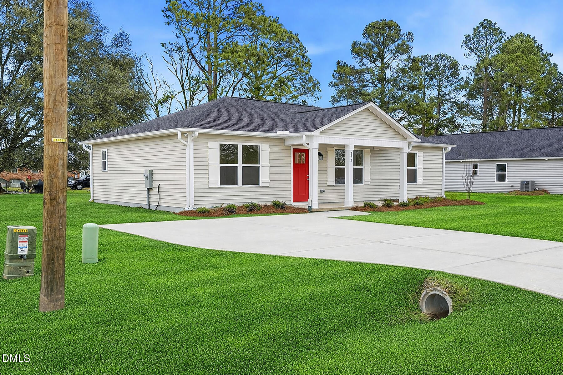 222 Rae Street Warsaw, NC 28398 - Photo 2 of 30 Front