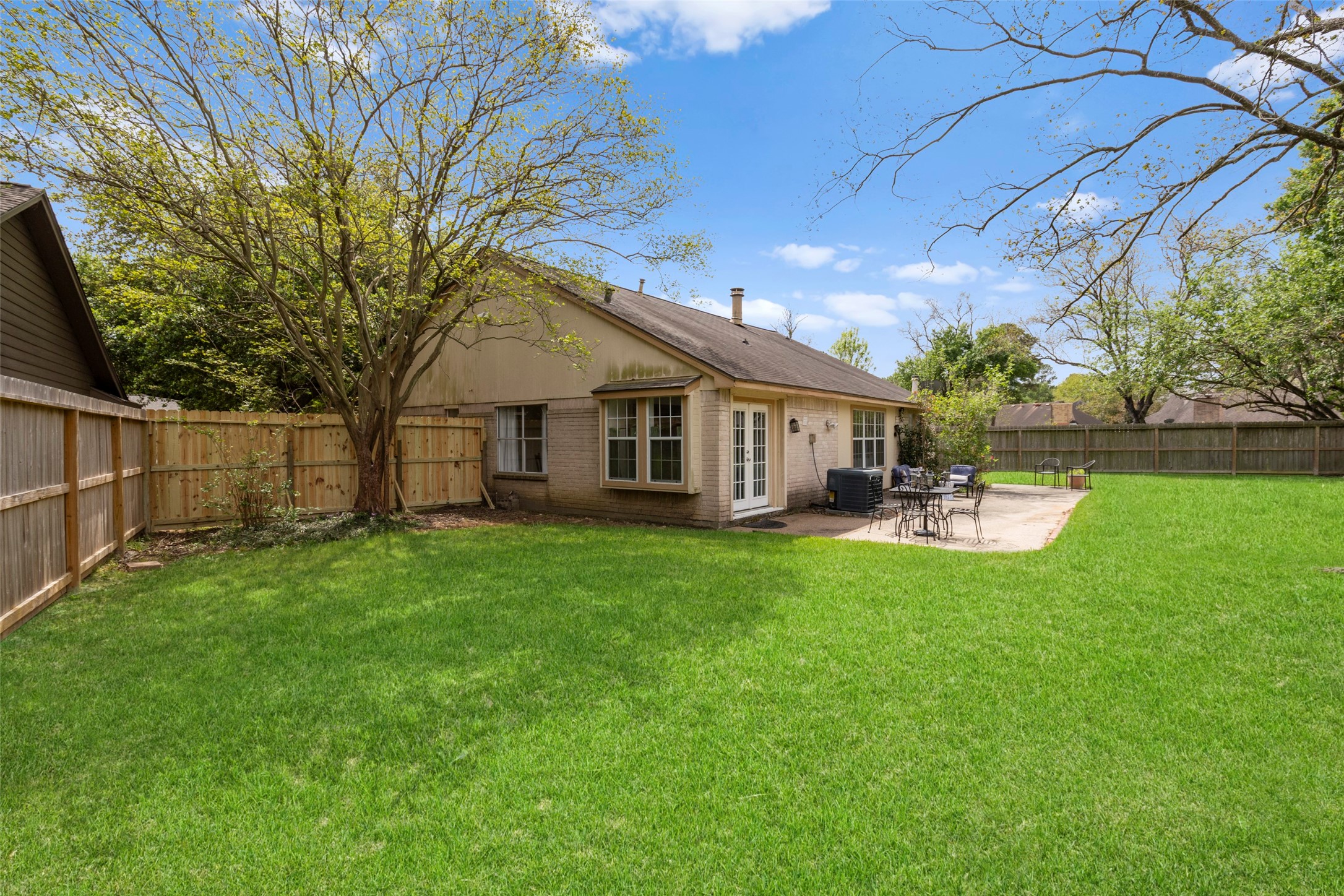 9206 Kirkleigh Lane Spring, TX 77379 - Photo 33 of 47