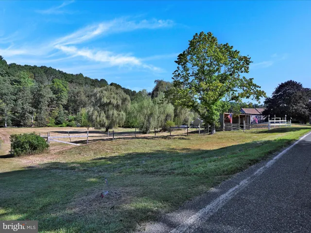 $450,000 | 247 Meadow Drive, Auburn, PA 17922