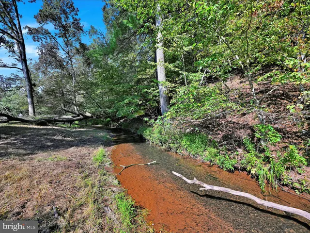 $450,000 | 247 Meadow Drive, Auburn, PA 17922