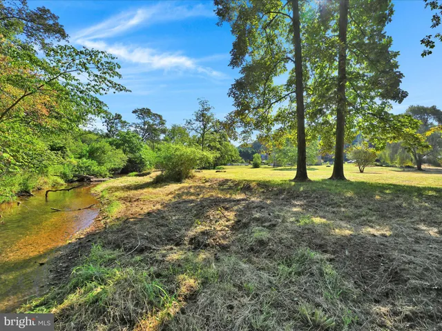 $450,000 | 247 Meadow Drive, Auburn, PA 17922