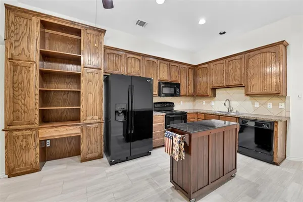 $1,950 | 2153 Colby Lane, Wylie, TX 75098