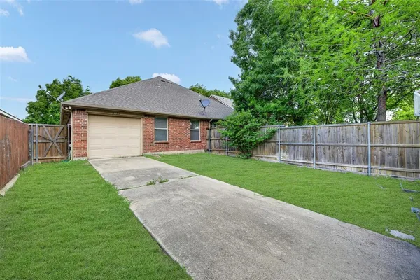 $1,950 | 2153 Colby Lane, Wylie, TX 75098