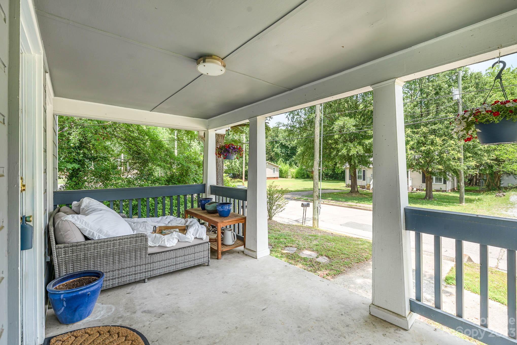 230 Spring Street Southwest Concord, NC 28025 - Photo 4 of 22 Gallery Image 4