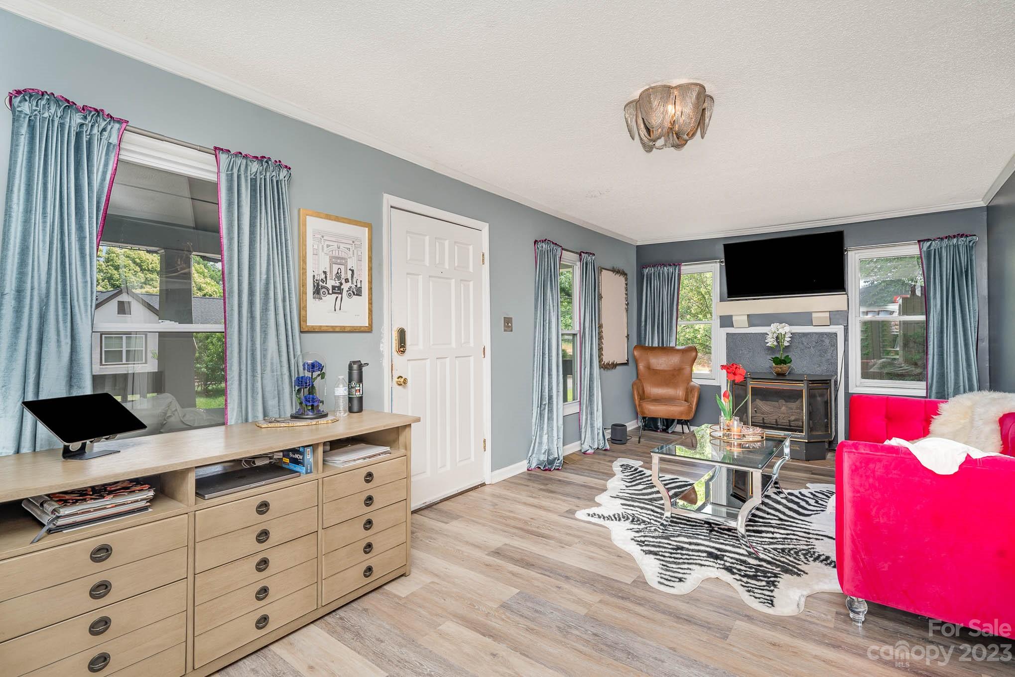 230 Spring Street Southwest Concord, NC 28025 - Photo 5 of 22 Gallery Image 5