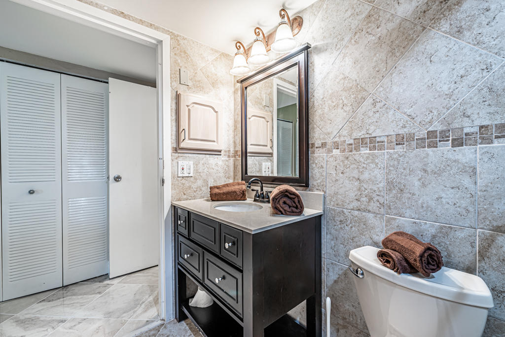 912 Southwest 9th St Circle, Unit 103 Boca Raton, FL 33486 - Photo 24 of 27 MSL_4641-HDR