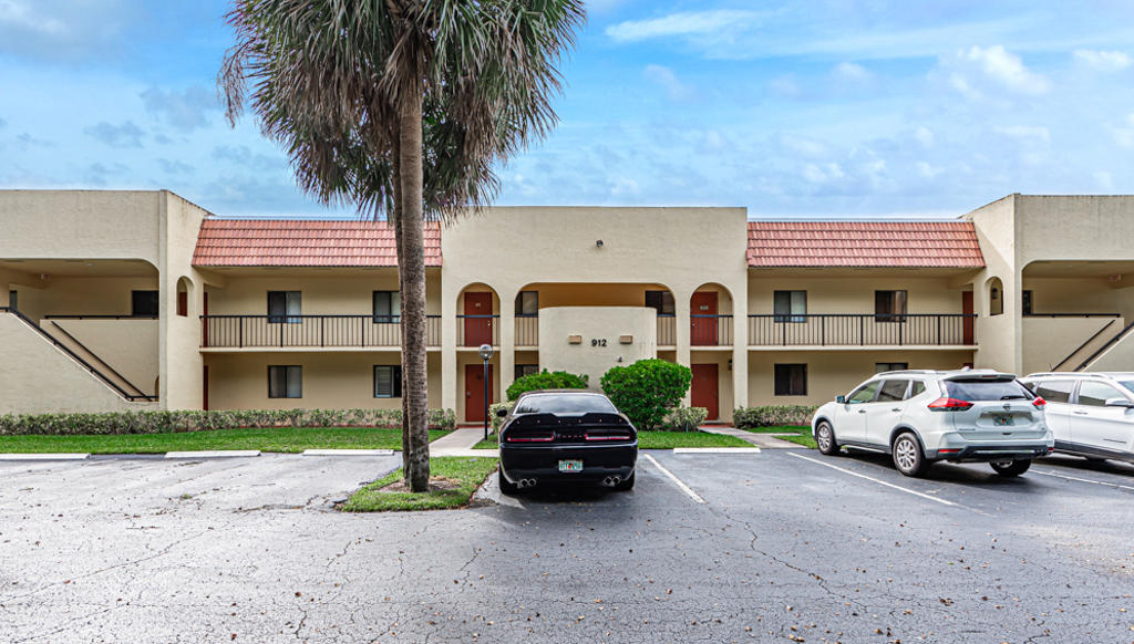 912 Southwest 9th St Circle, Unit 103 Boca Raton, FL 33486 - Photo 27 of 27 MSL_4563-HDR