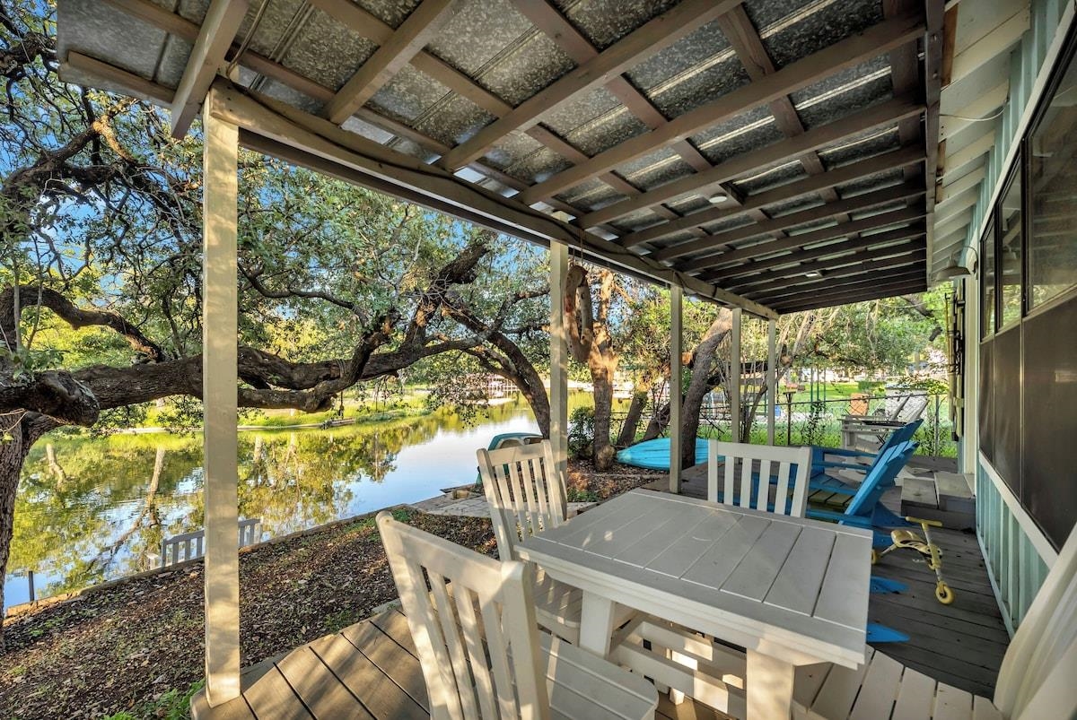 200 Highland Loop Kingsland, TX 78639 - Photo 21 of 23 a view of balcony with furniture