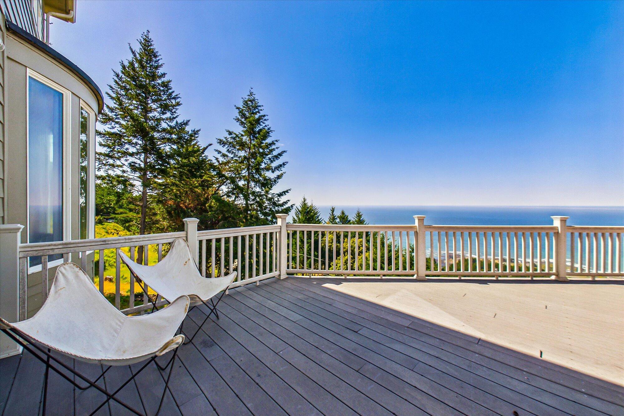 195 Parsons Road Whitethorn, CA 95589 - Photo 27 of 86