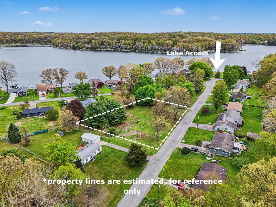 18-19 Elizabeth Drive Three Rivers, MI 49093 - Photo 1 of 24 4